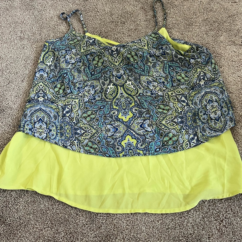 Maurices tank. Excellent condition.